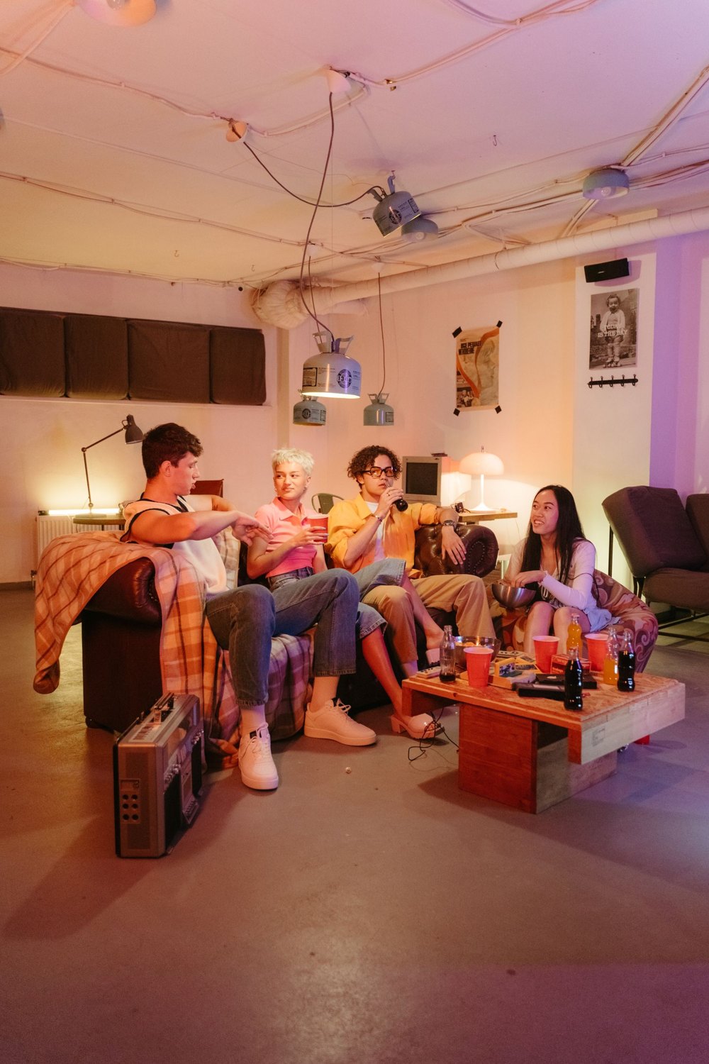 A conversation circle as a starting point for shared storytelling.